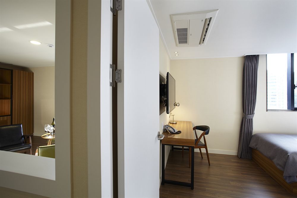Cinema House Hotel In Busan Luaran gambar